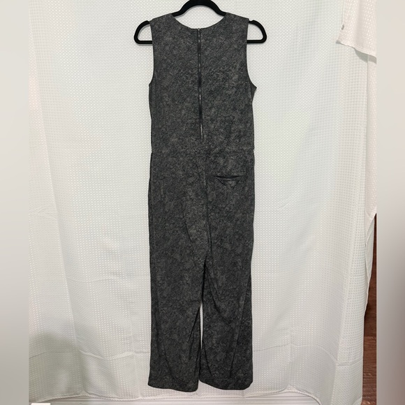Athleta Topanga Printed Jumpsuit Viper Black Adjustable Waist Pockets Size S - Picture 6 of 8